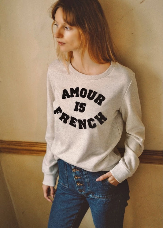 “AMOUR IS FRENCH” sweatshirt 