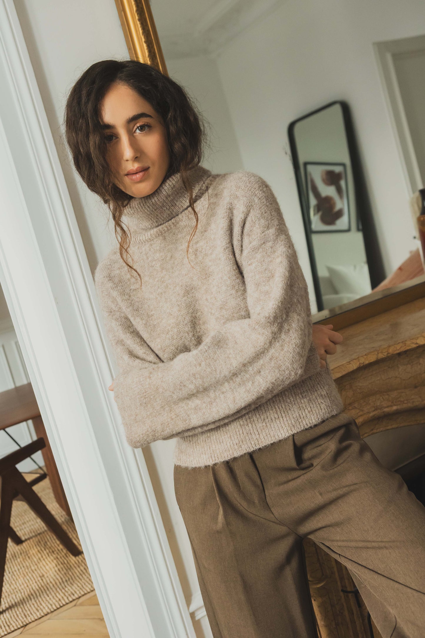 DAPHNE SWEATER