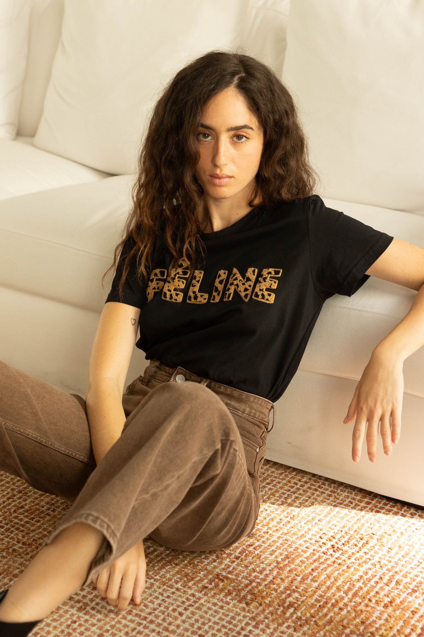 T-SHIRT FÉLINE