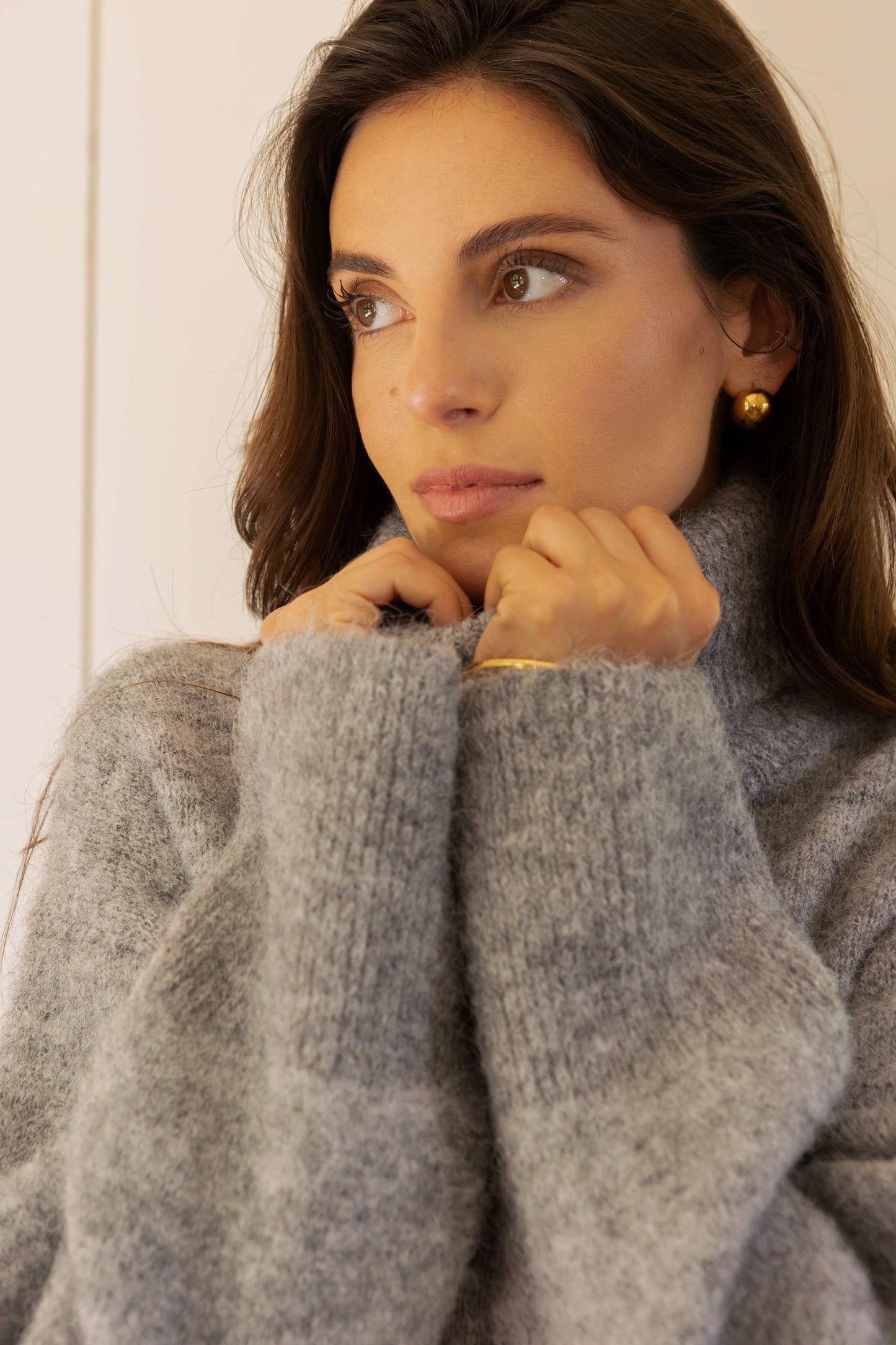 DAPHNE SWEATER