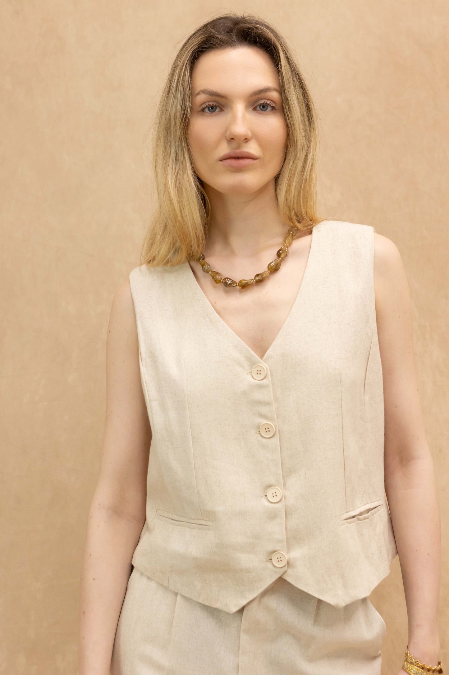 Collier Hazel