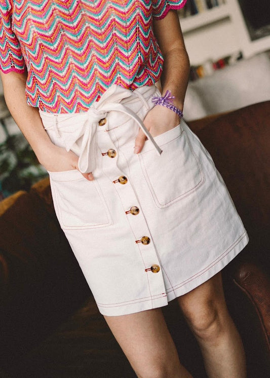 A-line skirt with belt