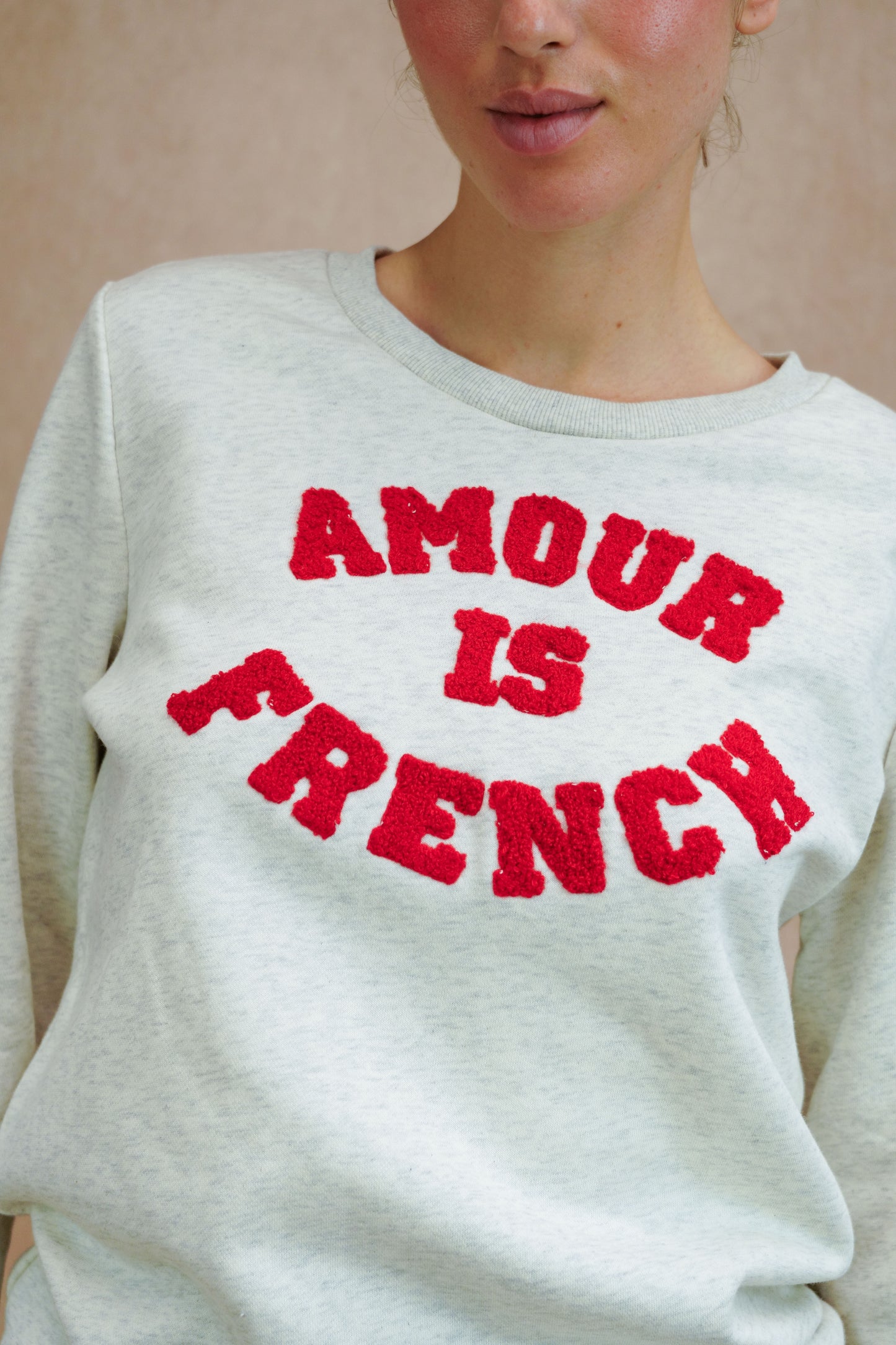 Sweat "AMOUR IS FRENCH"