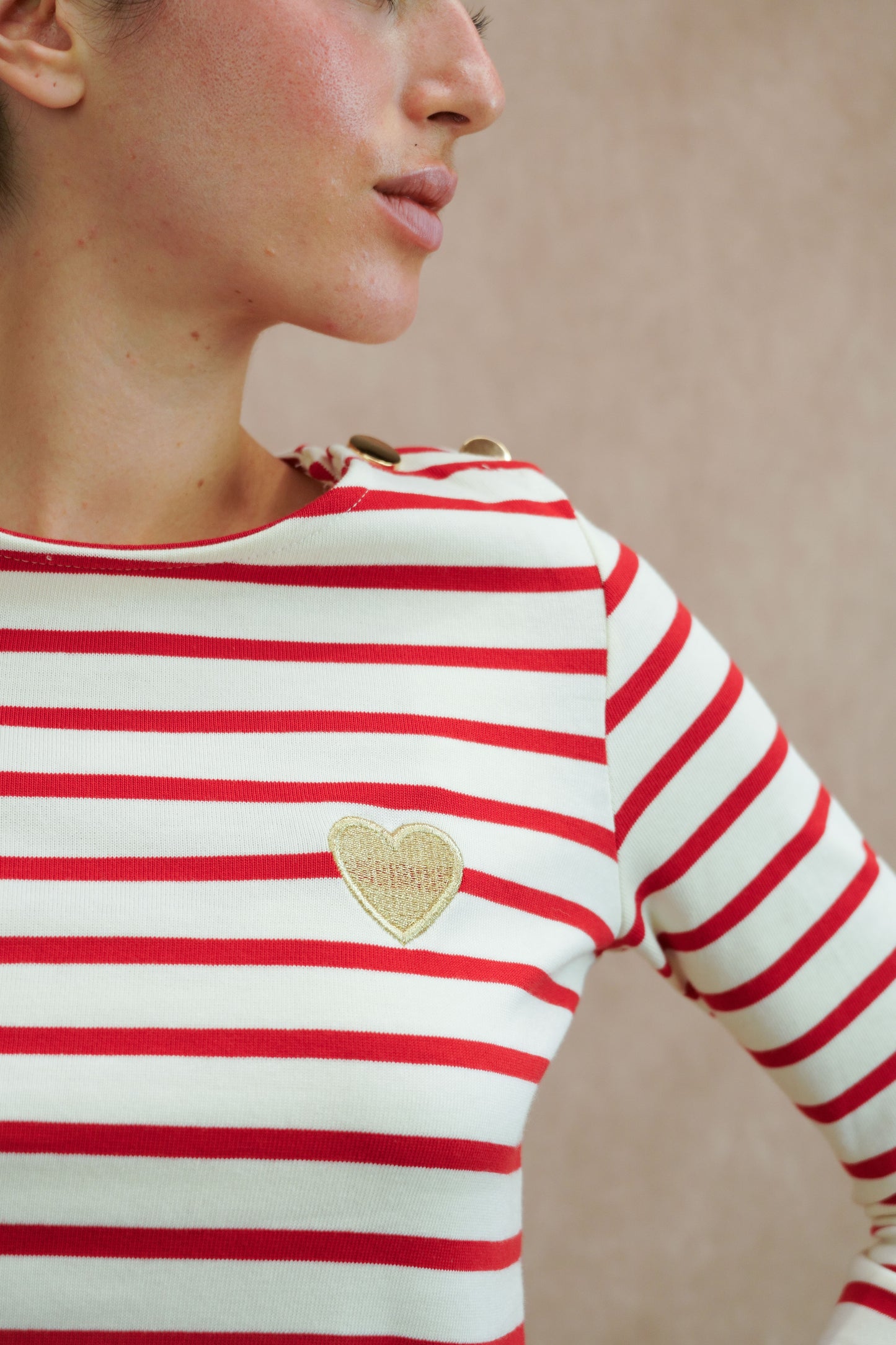 Top marinière avec broderie cœur