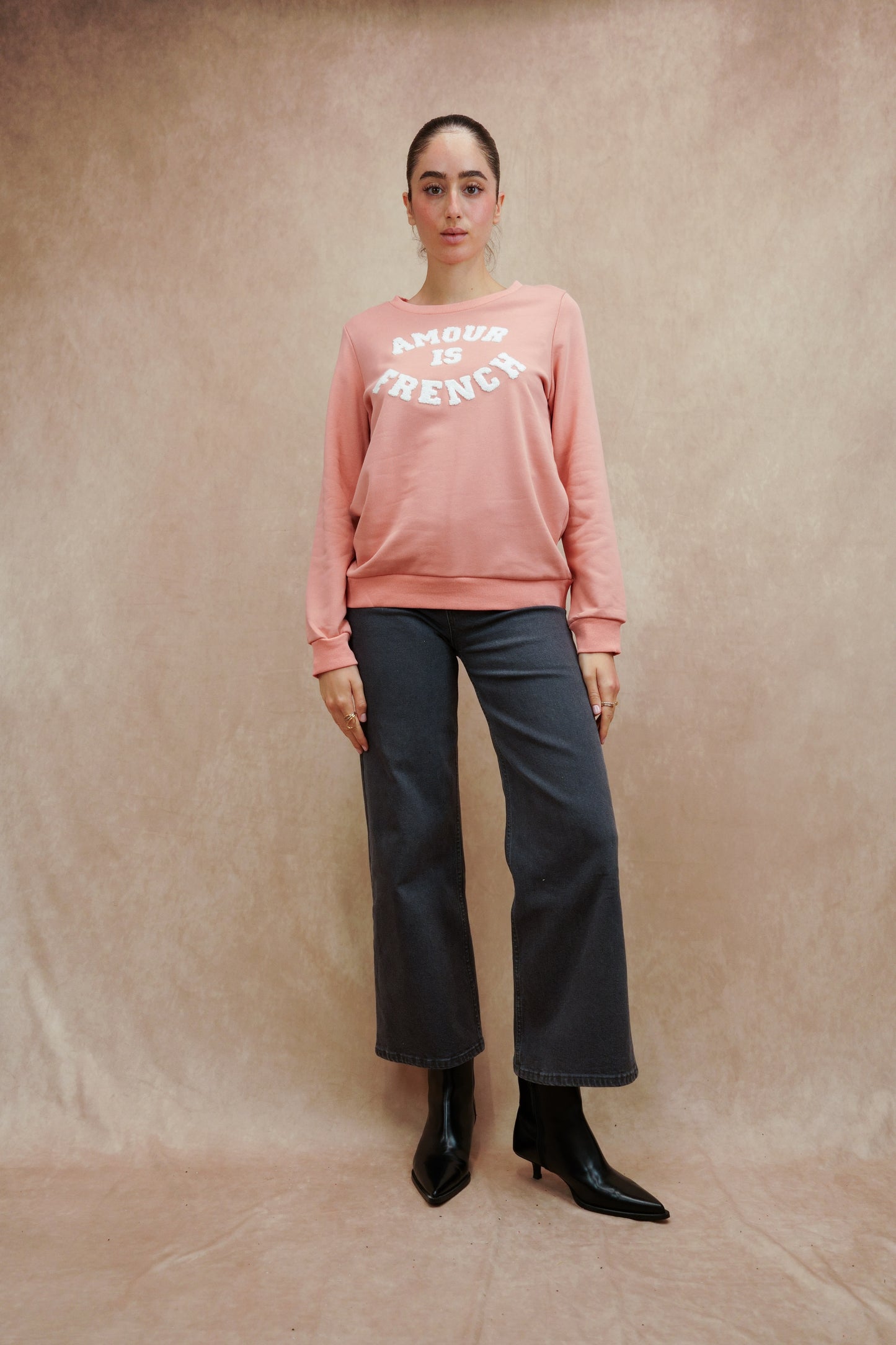 Sweat "AMOUR IS FRENCH"