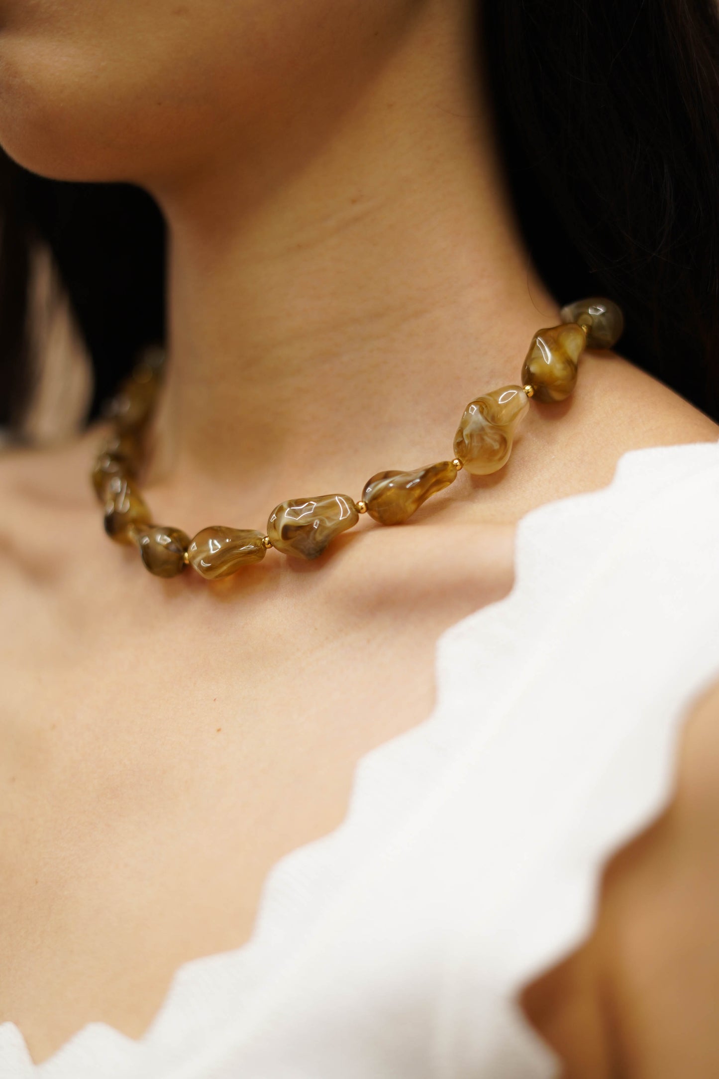 Collier Hazel