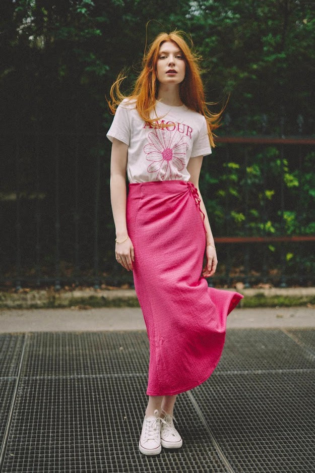 T-shirt imprimé marguerite avec "AMOUR"