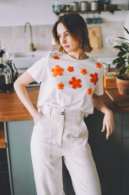 T-shirt with Francesca flower embroidery