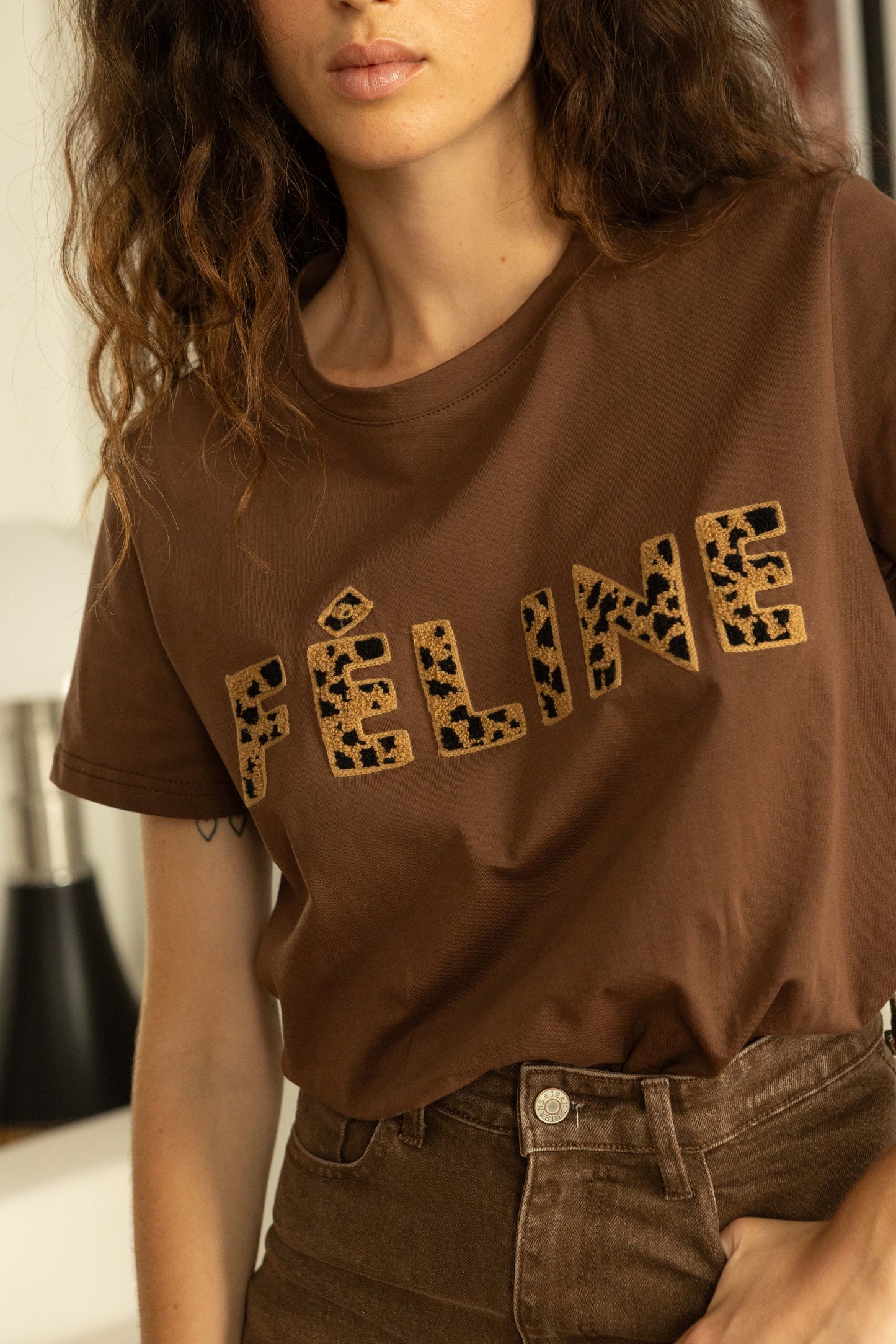 T-SHIRT FÉLINE