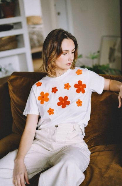 T-shirt with Francesca flower embroidery