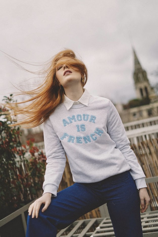 “AMOUR IS FRENCH” sweatshirt 