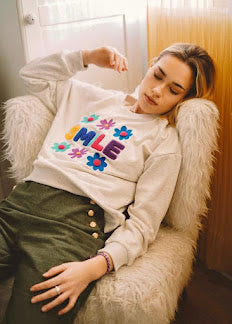 Sweatshirt with flowers