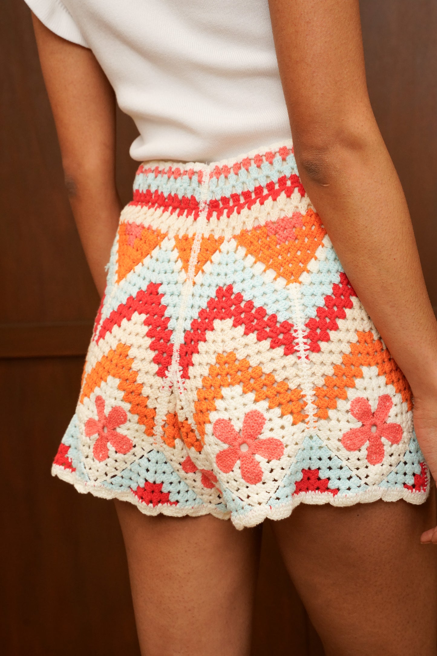 SHORT CROCHET BLOOM