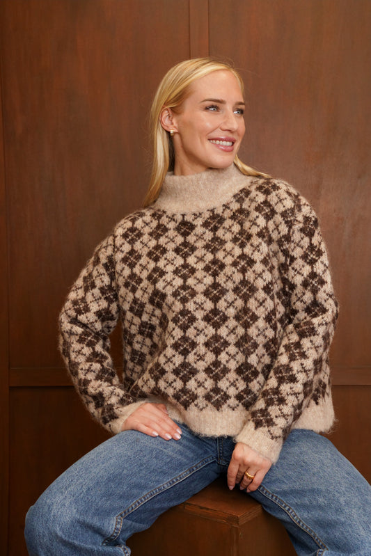 PULL CLÉO