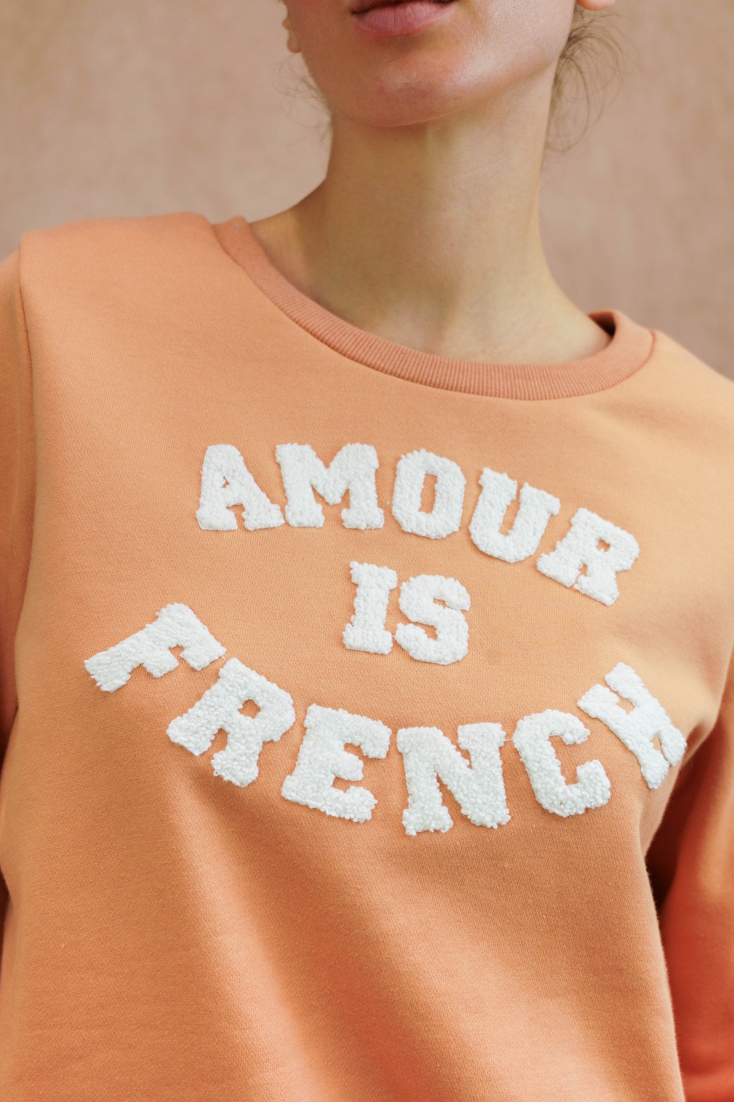 Sweat "AMOUR IS FRENCH"