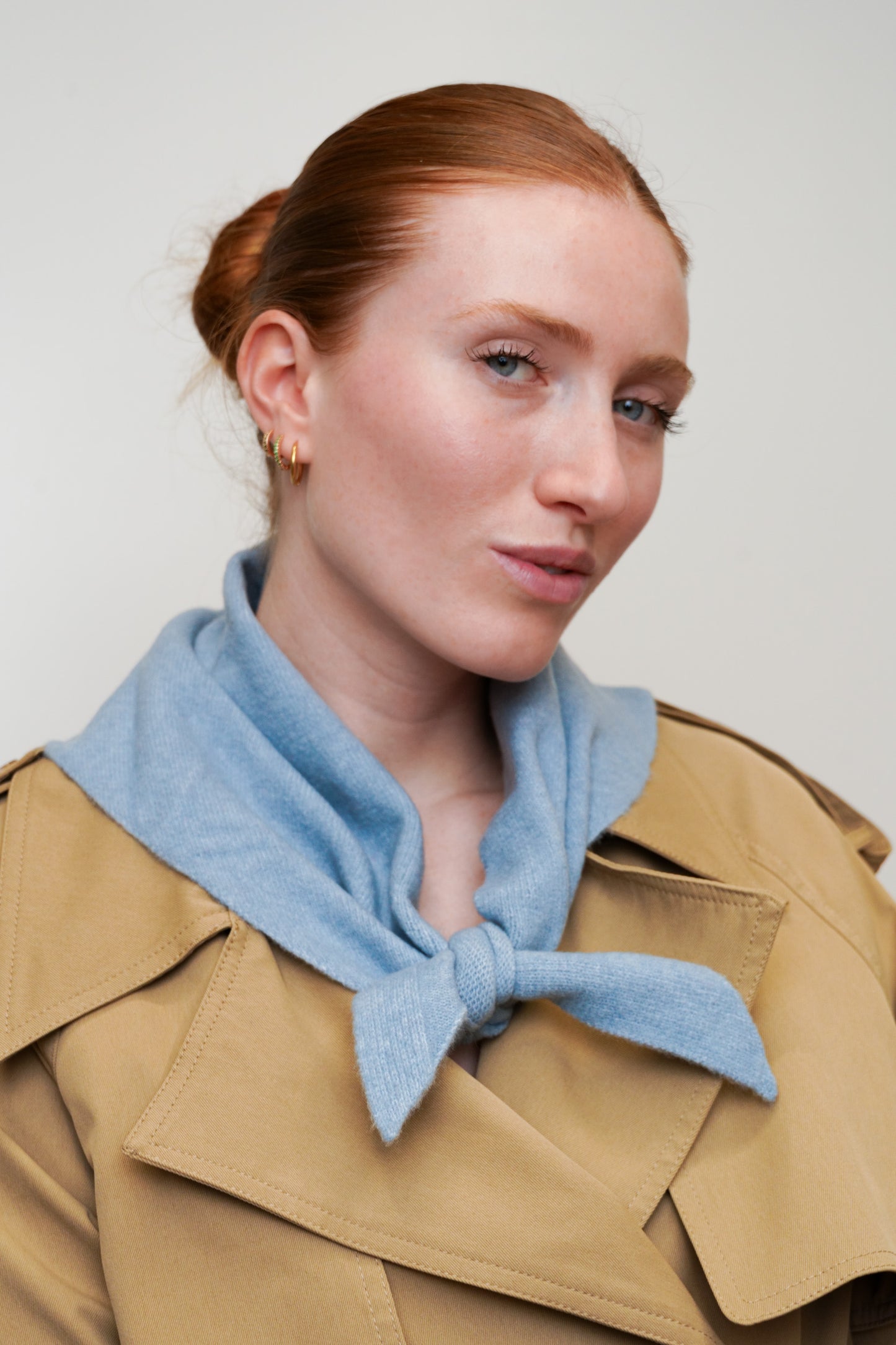 TRIANGULAR KNITTED SCARF