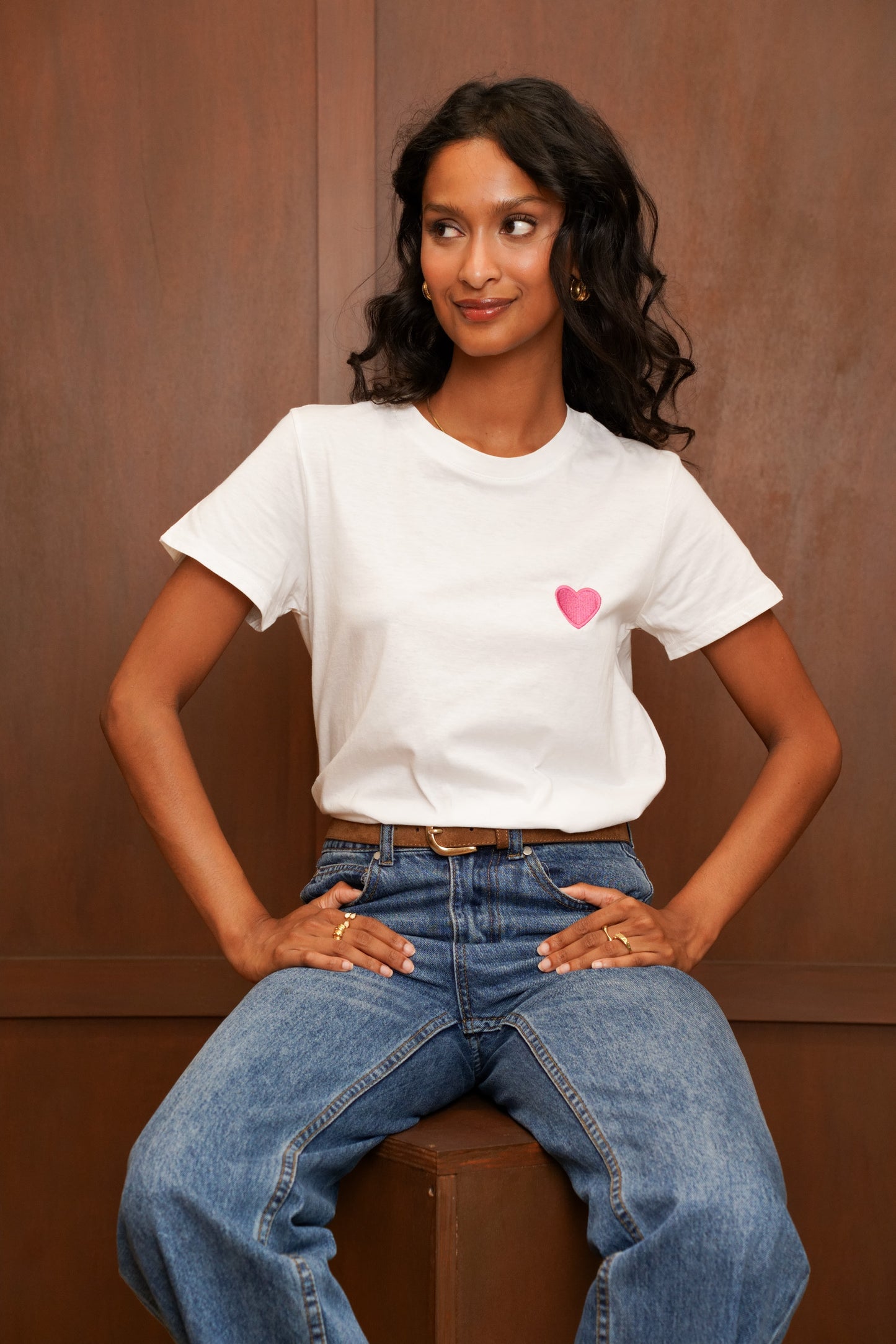 T-shirt à broderie "COEUR"