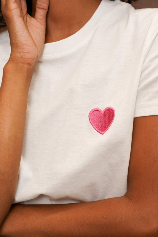 “HEART” embroidery T-shirt