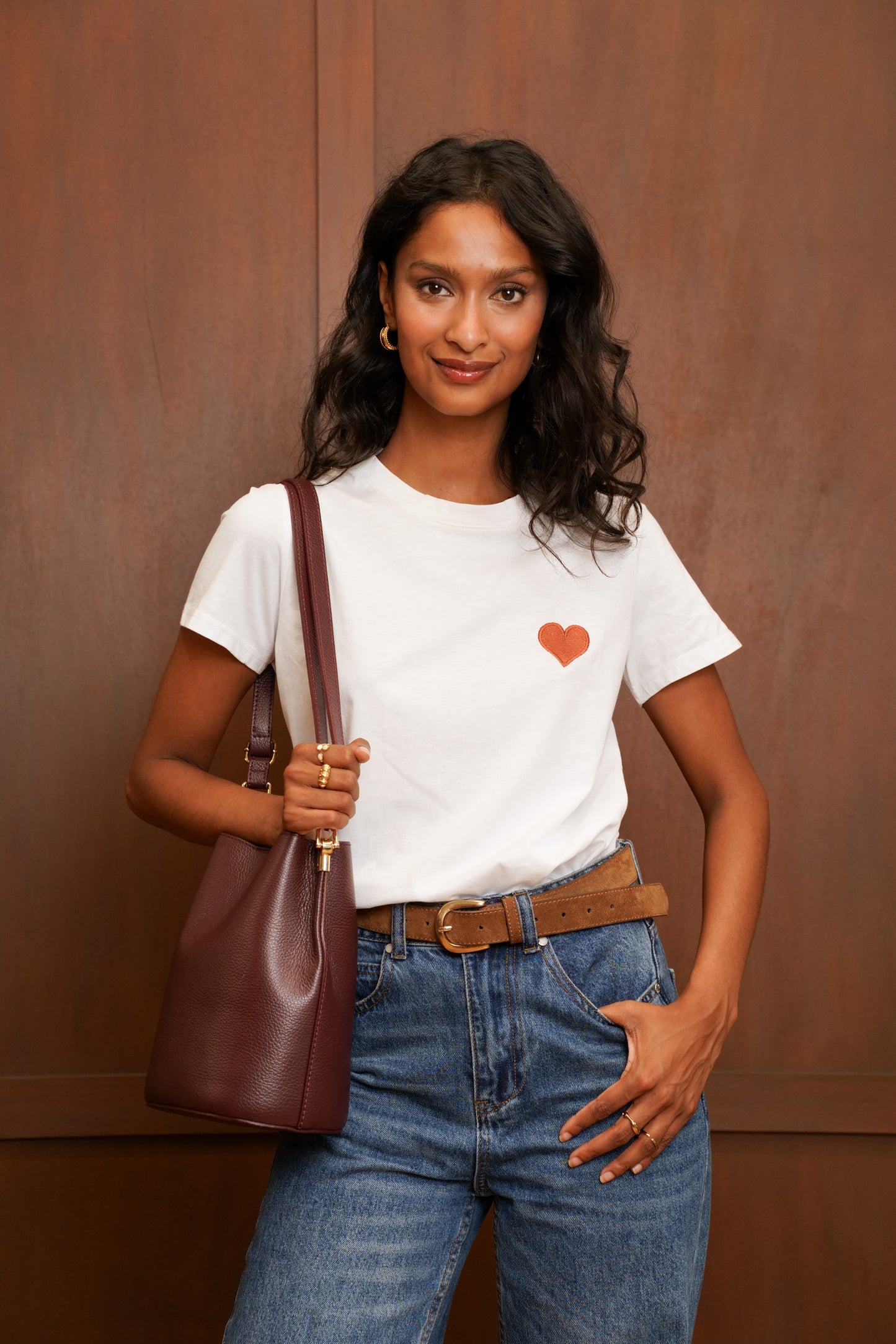 T-shirt à broderie "COEUR"