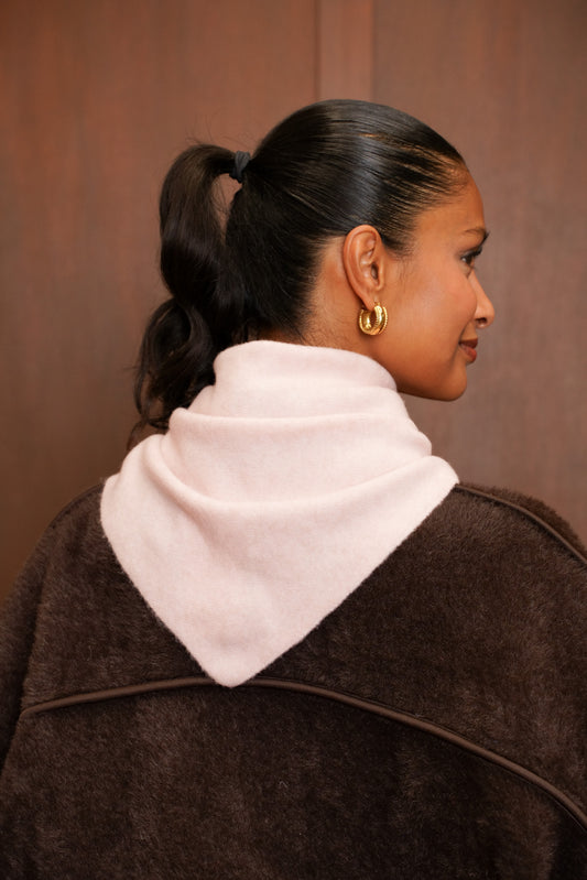 PETIT FOULARD EN MAILLE