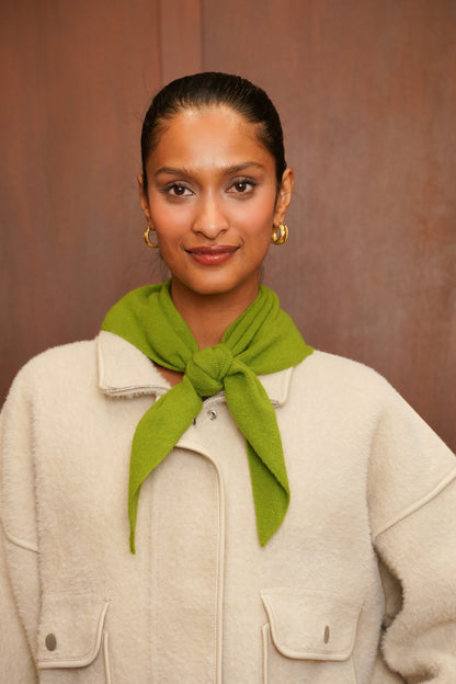 KNIT NECKERCHIEF