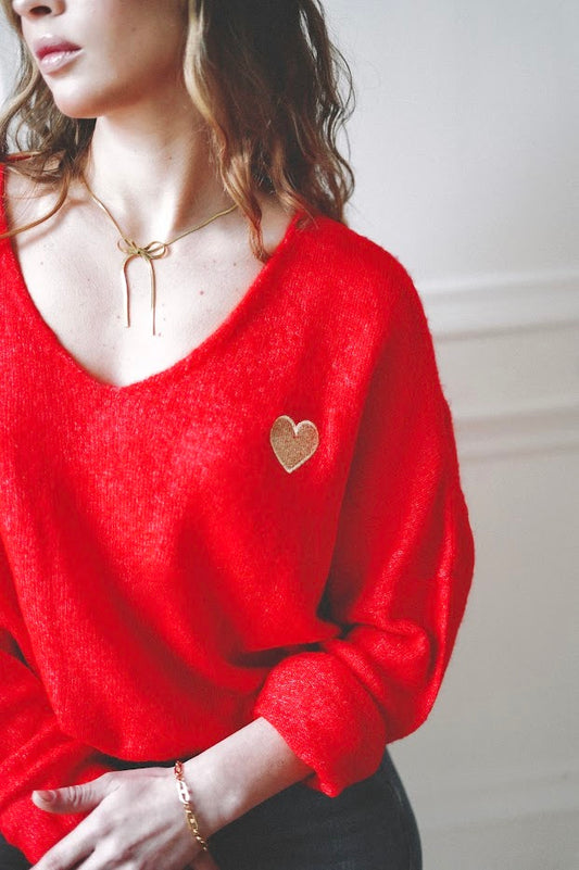 V-neck sweater with “Heart” embroidery