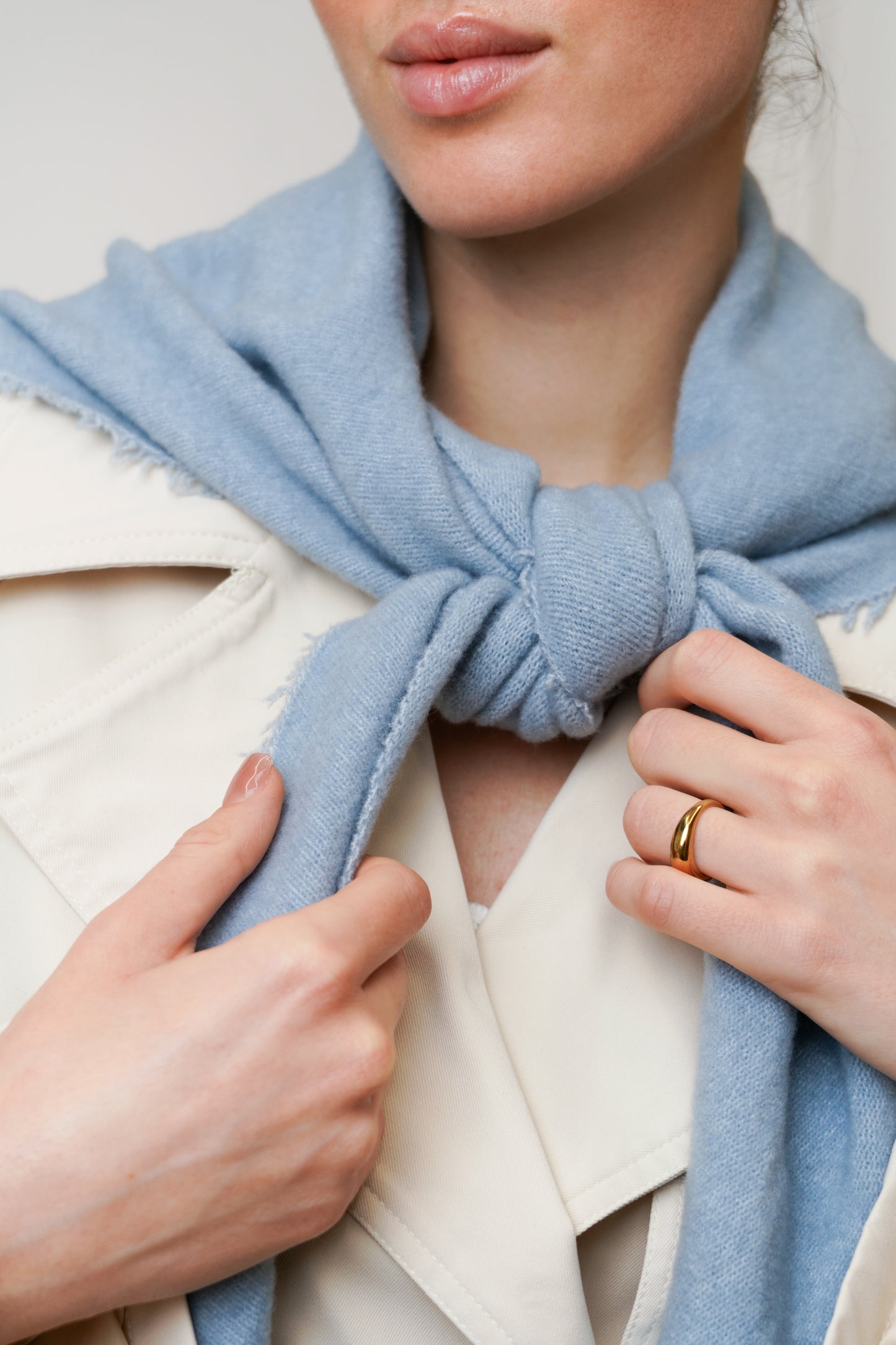 GRAND FOULARD EN MAILLE