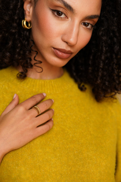 MAYA SWEATER