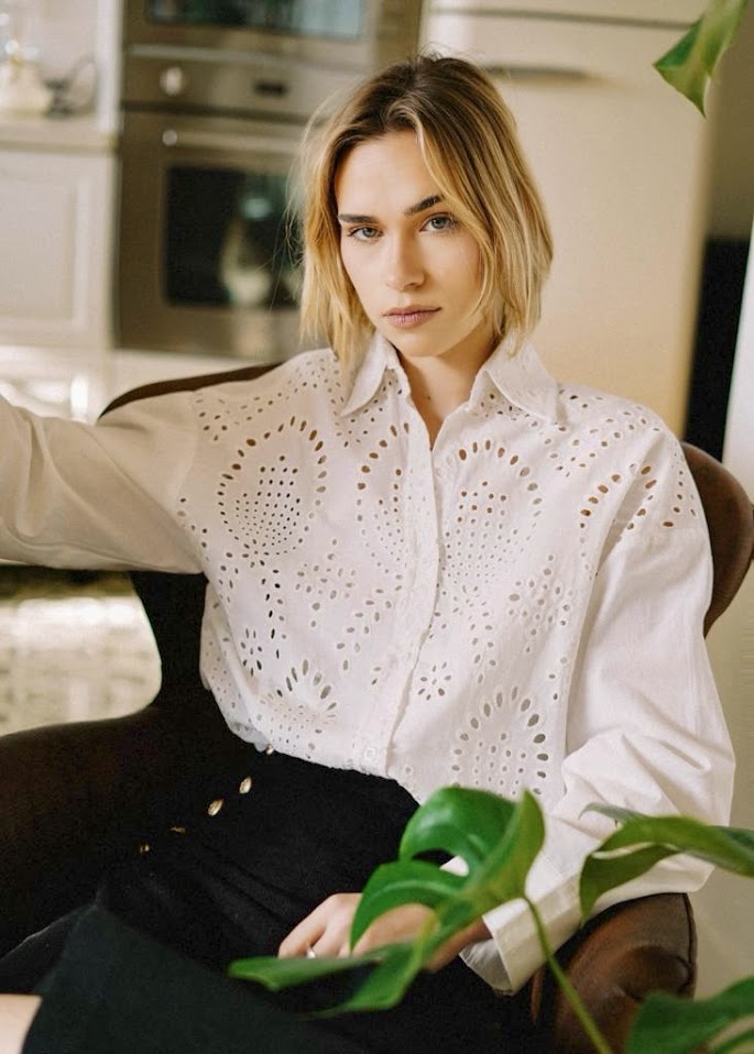 Alyson English embroidery shirt